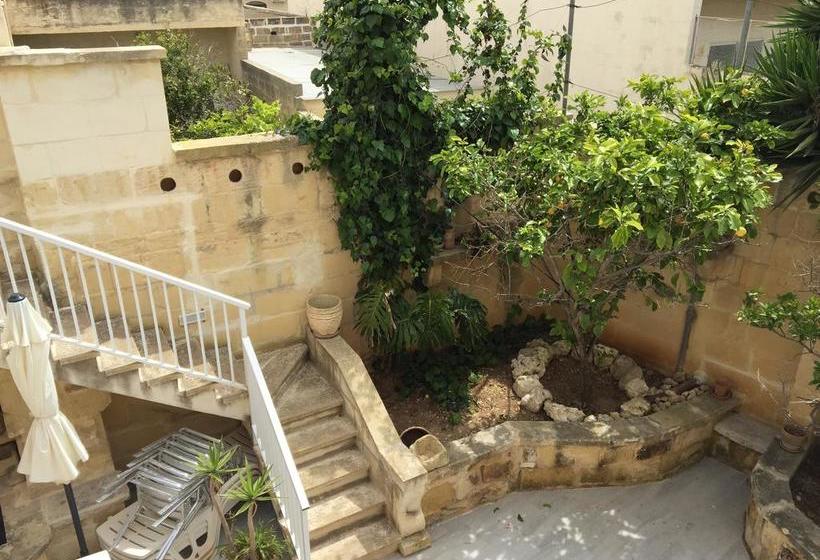 Miria Bed And Breakfast