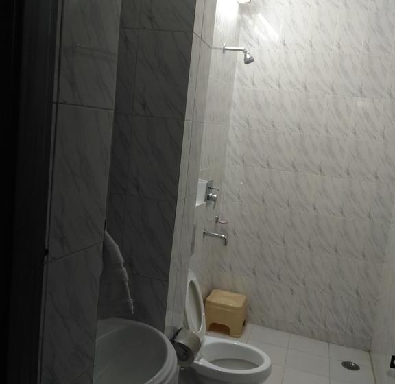 مبيت وإفطار Namaste Bnb & Service Apartments