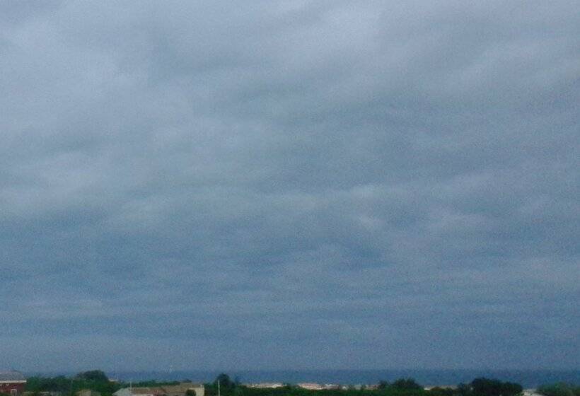 住宿加早餐  Room In Bb   Bb Sciddicu Rooms, Lg