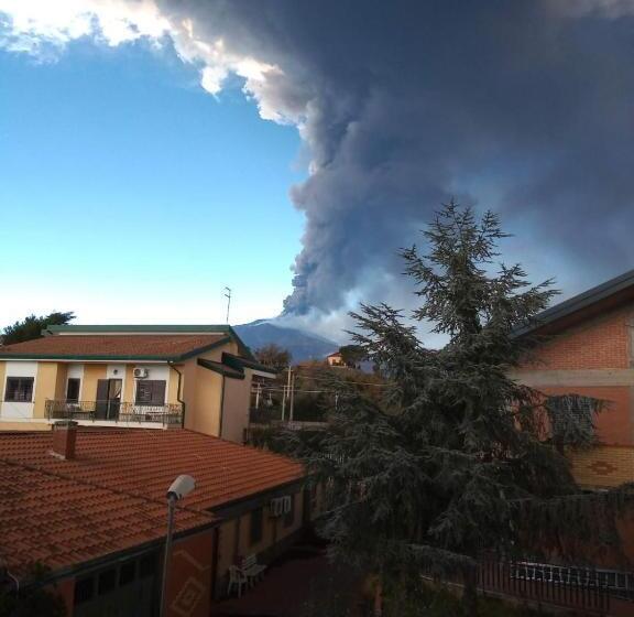 住宿加早餐  Room In Bb   Bb Sciddicu Rooms, Lg