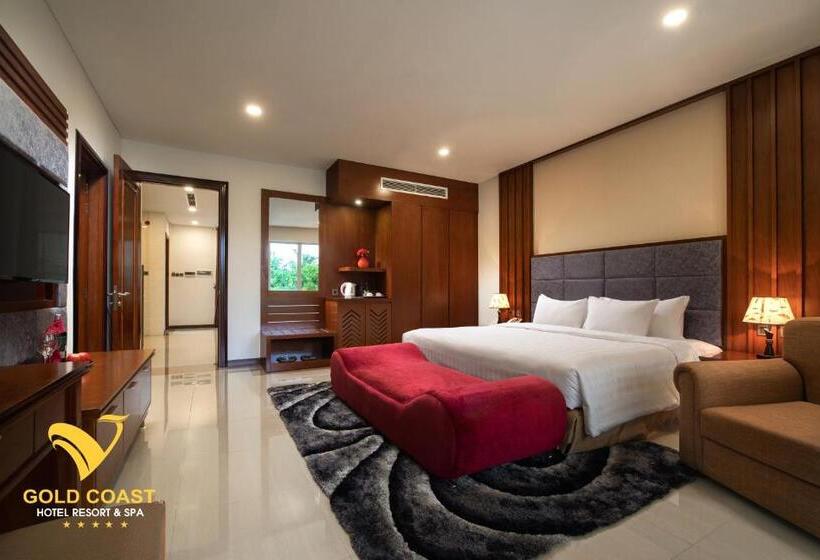 Gold Coast Hotel Resort & Spa