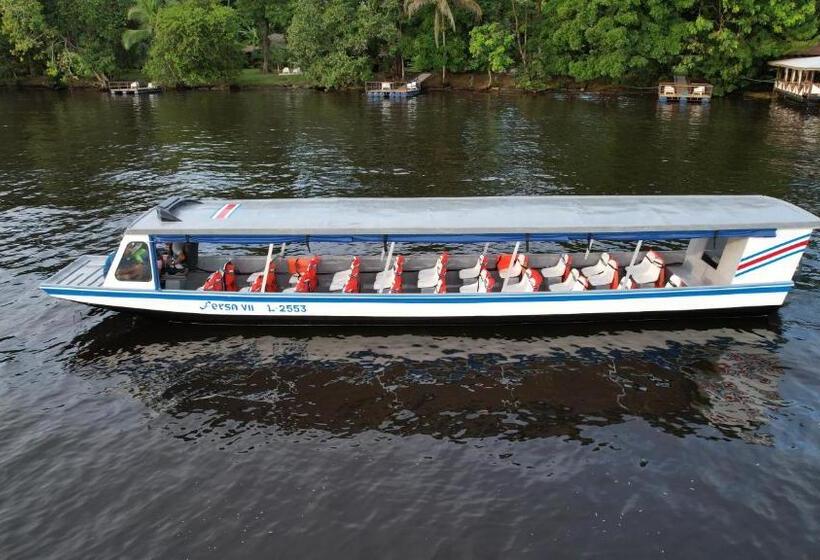 Hostel Tortuguero 7backpackers