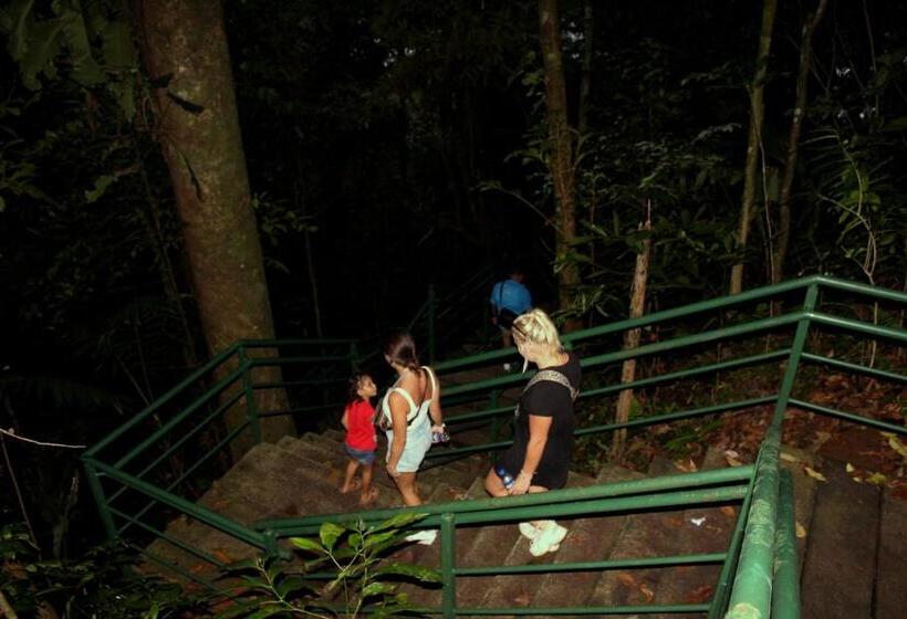 Hostel Tortuguero 7backpackers