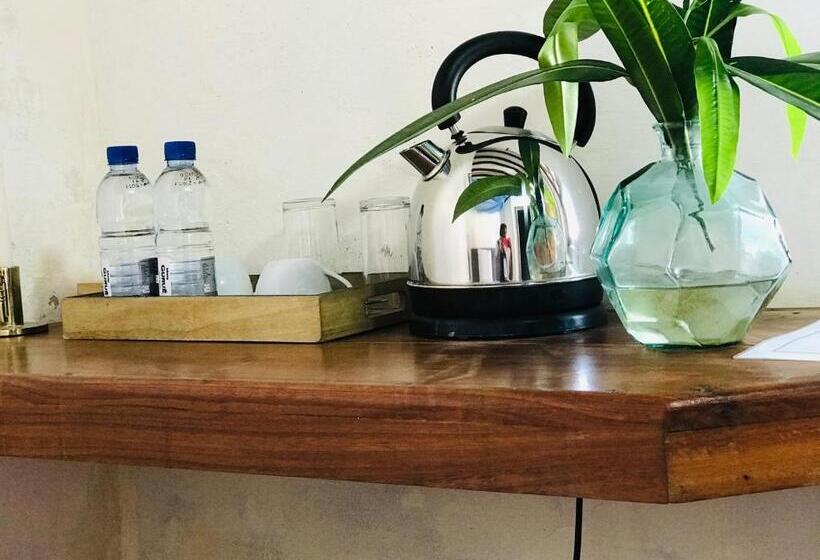 فندق Cafe Central