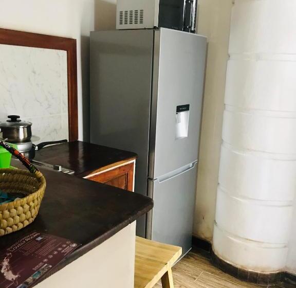 فندق Cafe Central