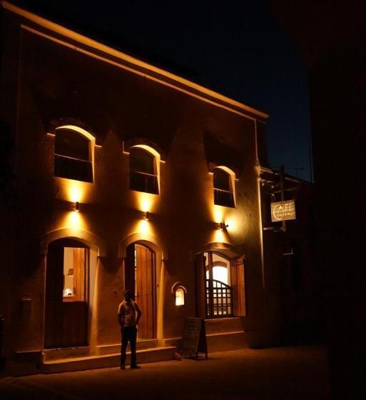 فندق Cafe Central