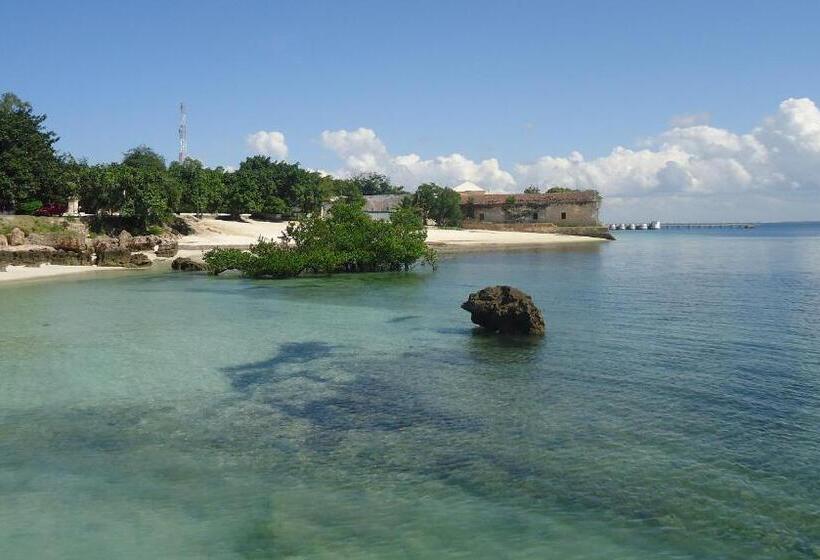 فندق Cafe Central