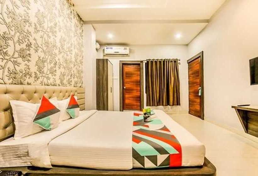 Fabhotel Golden Village