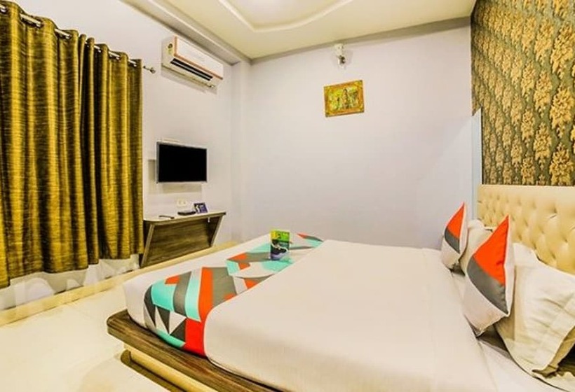 Fabhotel Golden Village