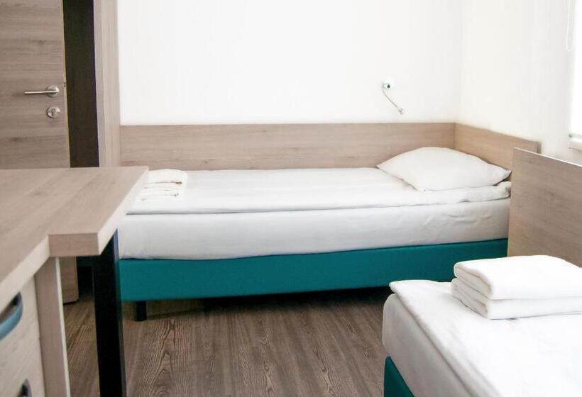 هتل Center Novo Mesto