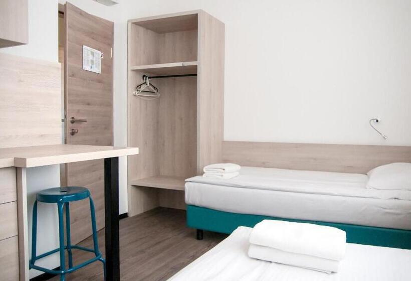 هتل Center Novo Mesto