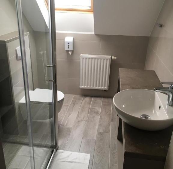 هتل Center Novo Mesto