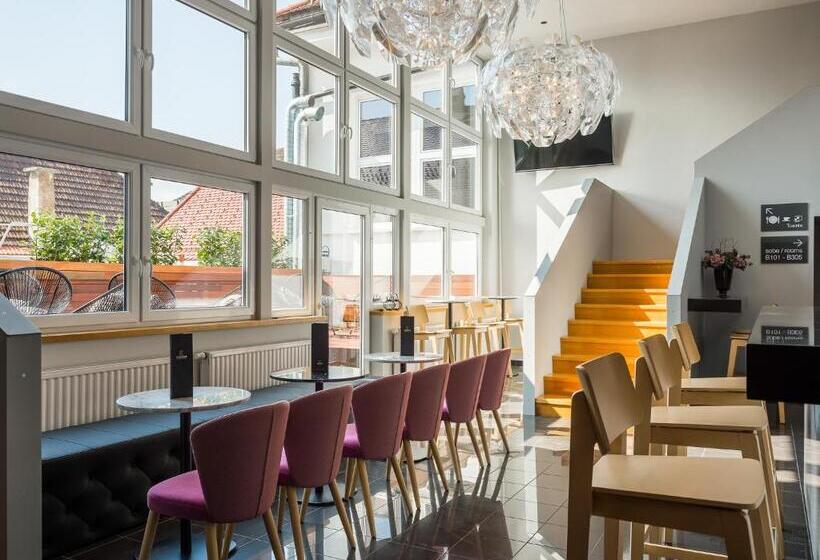 هتل Center Novo Mesto