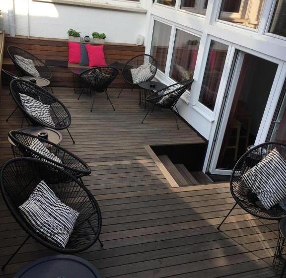 هتل Center Novo Mesto