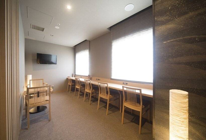 בית מלון כפרי Dormy Inn Izumo