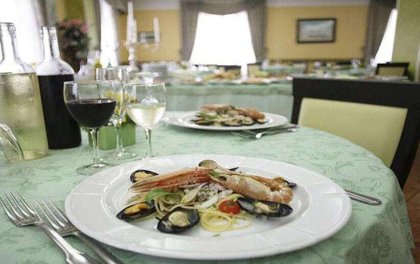 בית מלון כפרי Ester Safer