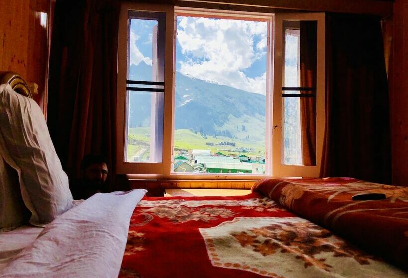 فندق Glacier Heights