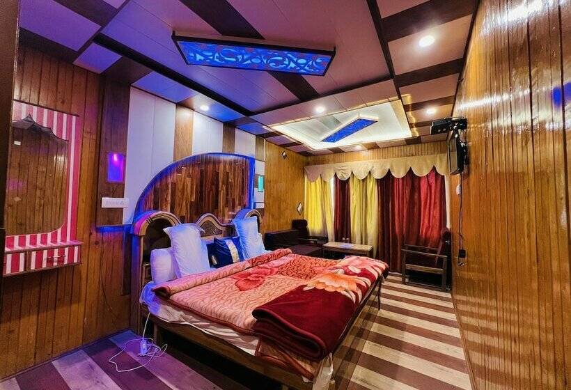 فندق Glacier Heights