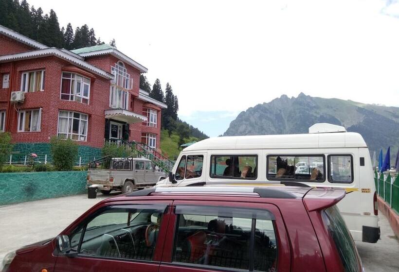 فندق Glacier Heights