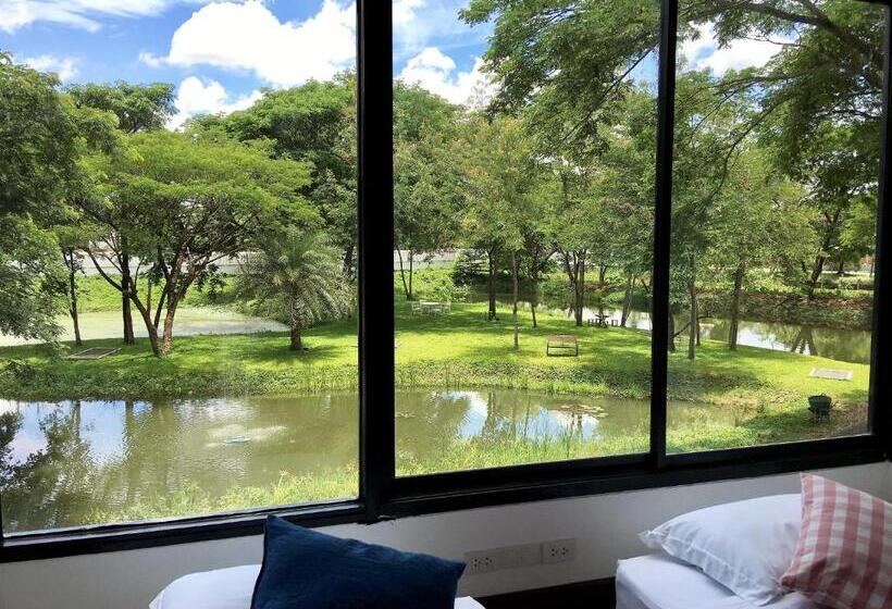 בית מלון כפרי Green@buriram