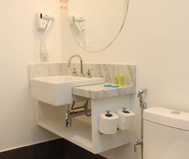 Отель Ibis Styles Ponta Pora