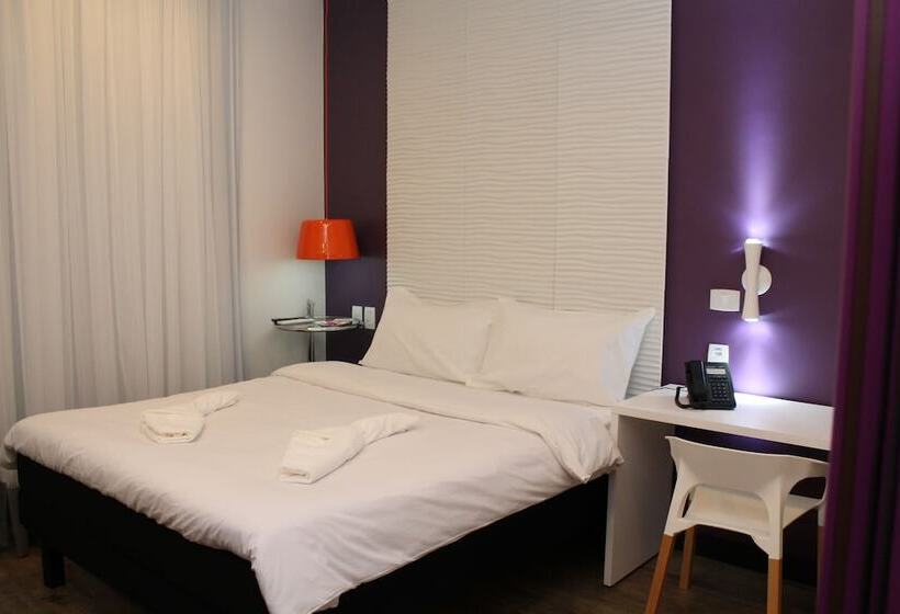 Отель Ibis Styles Ponta Pora