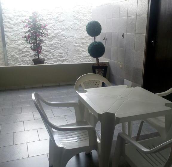 בית מלון כפרי Jf