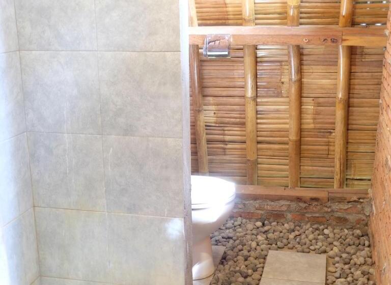 בית מלון כפרי Kali Catur Resort