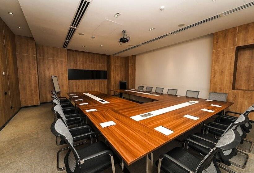 Messier 53 Hotel Yerevan