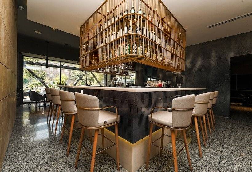 Messier 53 Hotel Yerevan