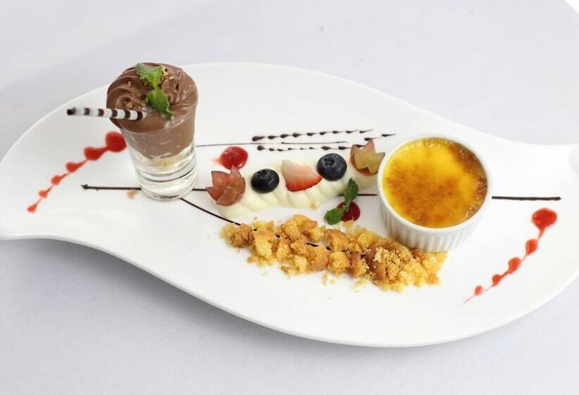 Palace Gate Hotel & Resort By Ehm