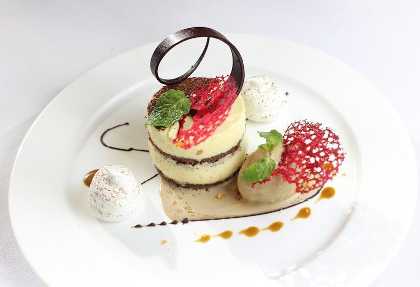 Palace Gate Hotel & Resort By Ehm