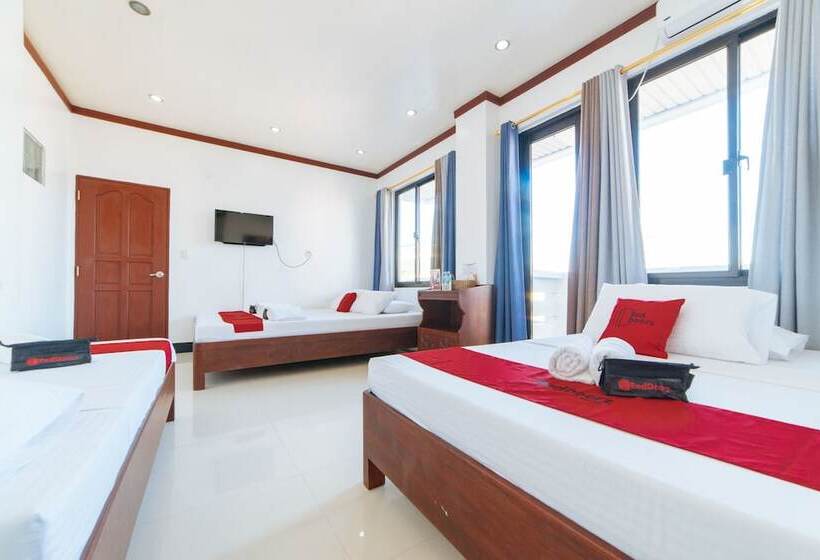 ホテル Reddoorz Premium Near Museo De Baler