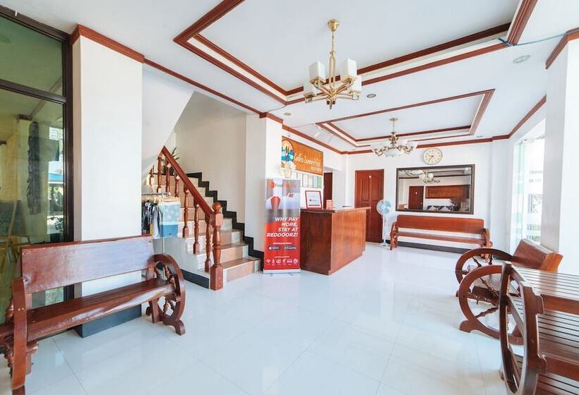 ホテル Reddoorz Premium Near Museo De Baler