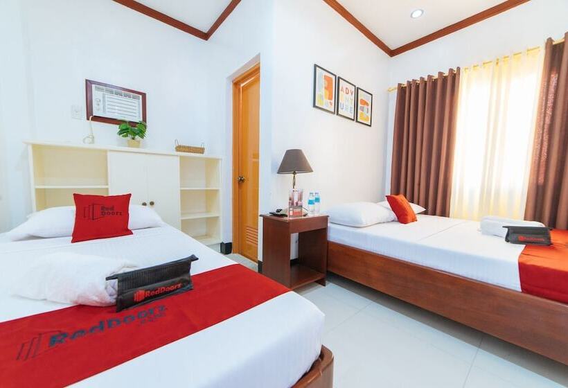 ホテル Reddoorz Premium Near Museo De Baler