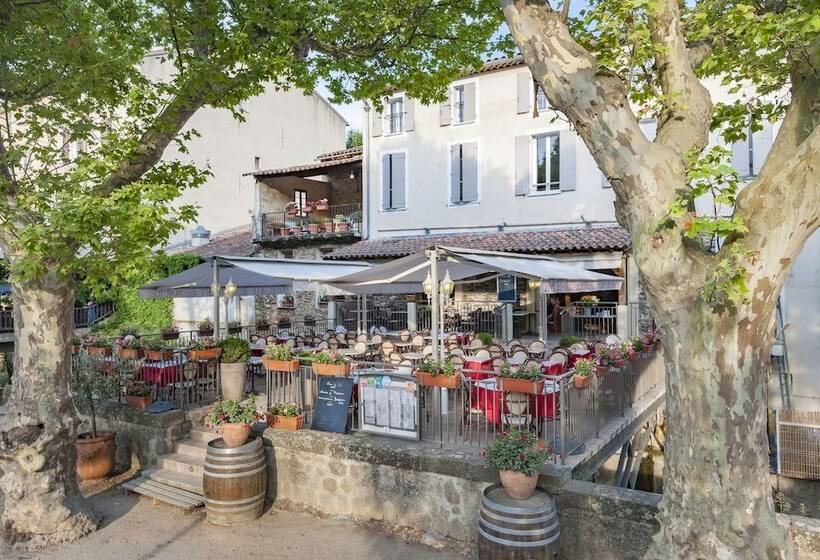 فندق Restaurant Des Maures