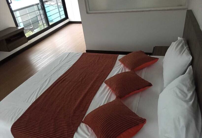 Отель Suite Sumapaz