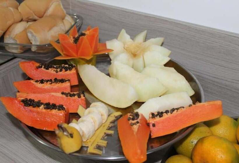 בית מלון כפרי Sumare Centro