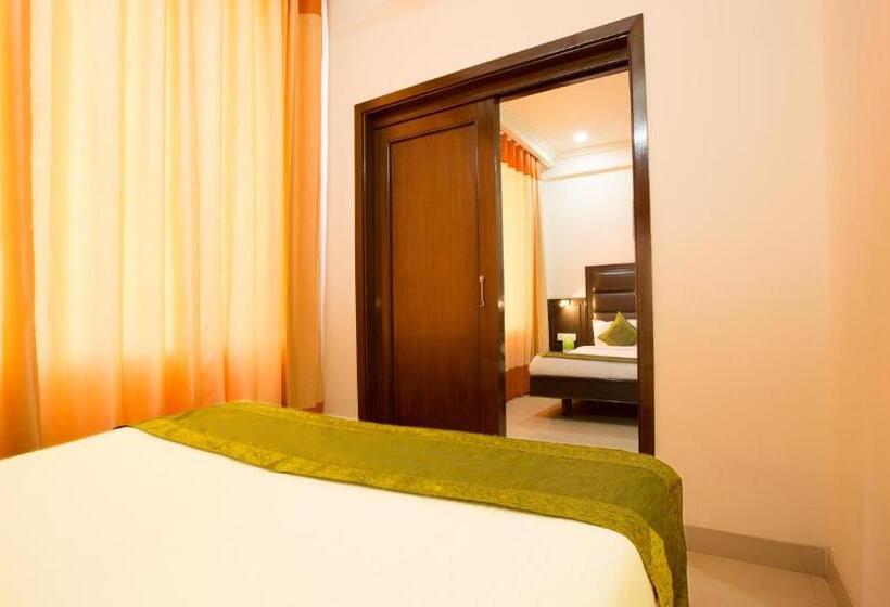 ホテル Treebo Dee Intercontinental Amritsar