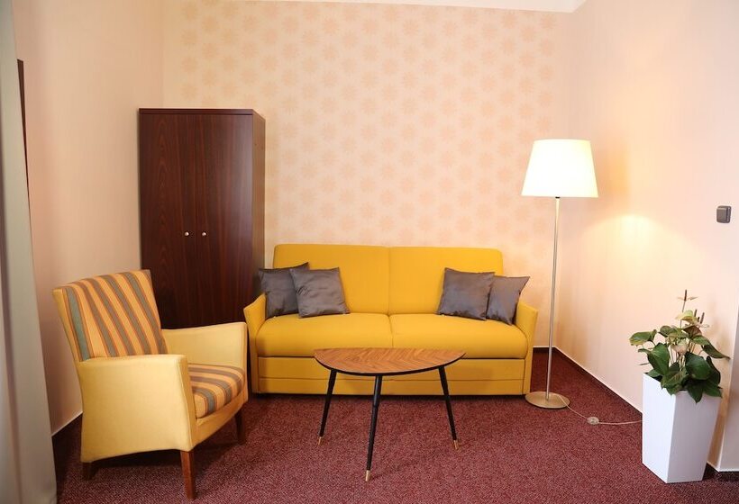 בית מלון כפרי Villa Grohmann