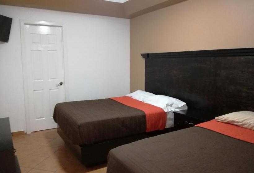 酒店 Y Plaza Jalpan