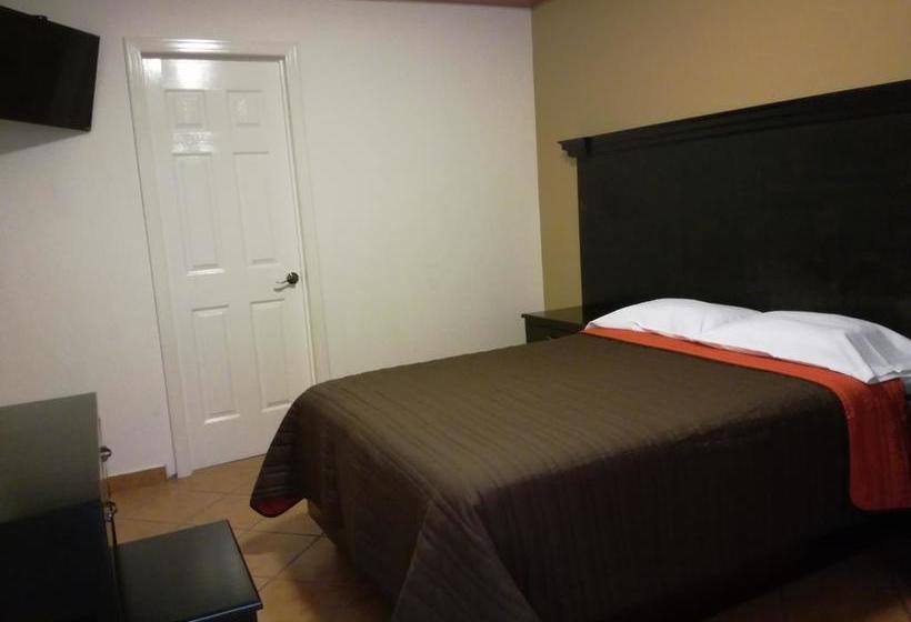 酒店 Y Plaza Jalpan