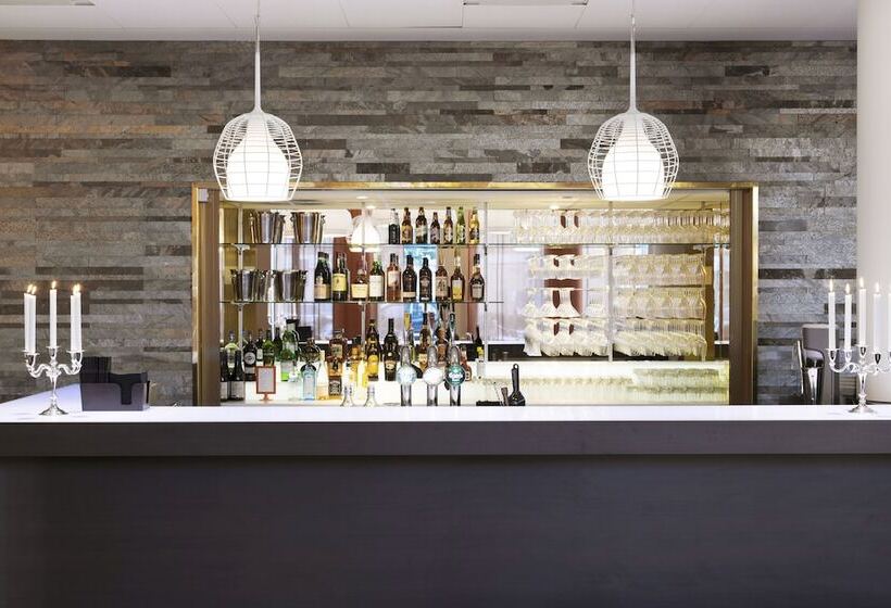 Motel L Stockholm älvsjö