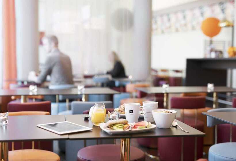 Motel L Stockholm älvsjö