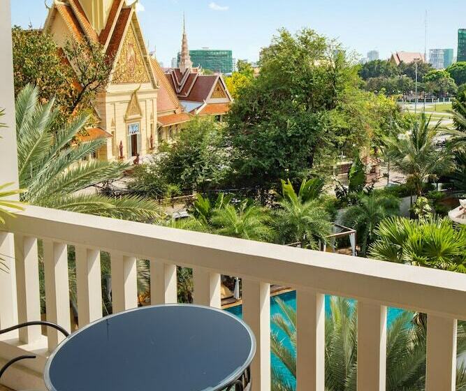 Palace Gate Hotel & Resort By Ehm