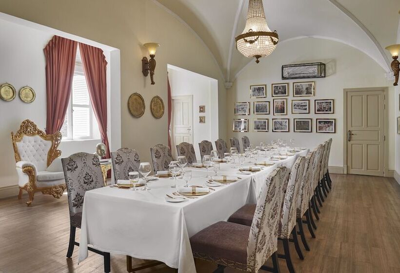 Palace Gate Hotel & Resort By Ehm