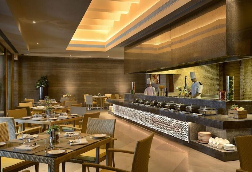 منتجع The Lalit Mangar