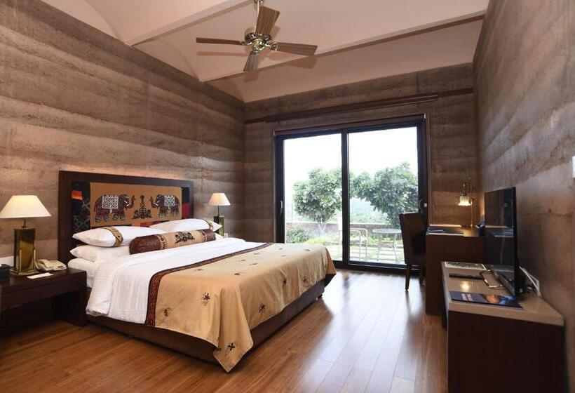 منتجع The Lalit Mangar