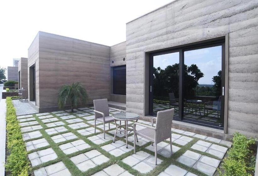 منتجع The Lalit Mangar