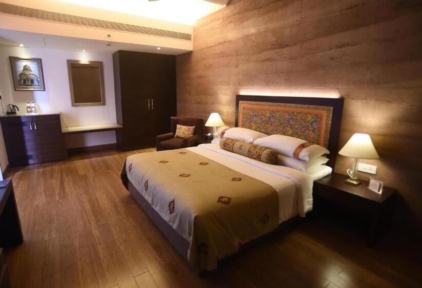 渡假胜地  The Lalit Mangar